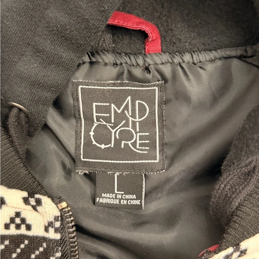 Empyre Black and Red‎ Patterned Jacket Size L